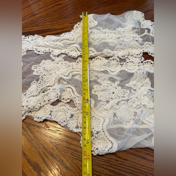 LACE CROCHET & MESH VEST by Pinky, Women’s SZ M, Floral Embroidery Cream/Ivory - Picture 13 of 16